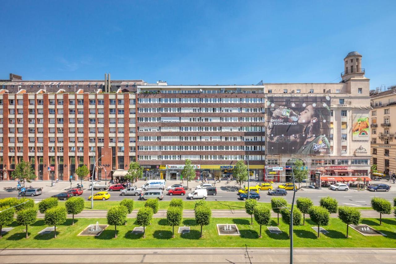 Modernized Unique Huge Central Apartment On 135Sqm Budapest Exterior photo